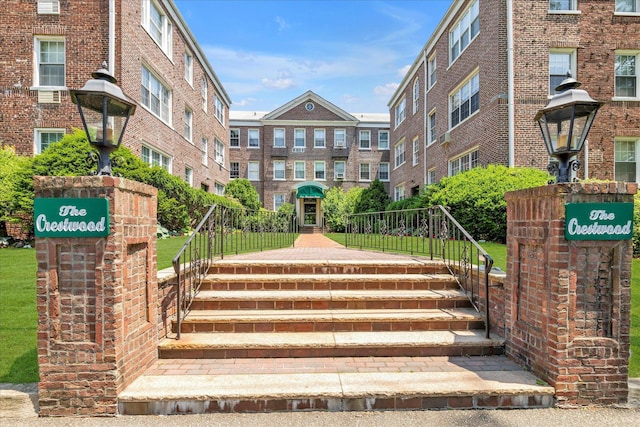1 Meadow Dr Unit 3K, Woodmere, NY 11598 - photo 1