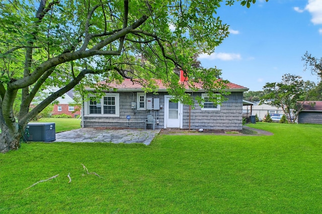 10 Hampton Pl, Newburgh, NY 12550 - photo 2
