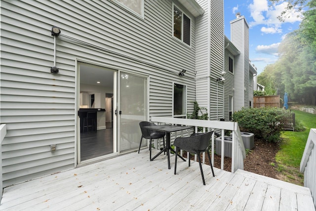 22 Stone Gate Ct Unit 22, Smithtown, NY 11787 - photo 17