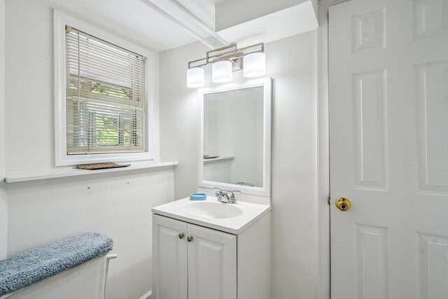 18 Melanie Ln, Syosset, NY 11791 - photo 23