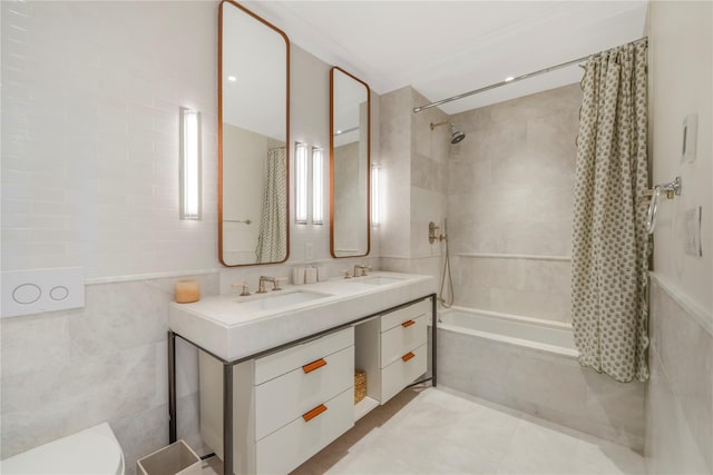 250 E 21st St Unit 9D, New York Manhattan, NY 10010 - full bath featuring tiled shower / bath combo, tile walls, and double vanity