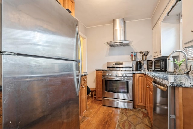 14 Albany St, Elmont, NY 11003 - photo 10