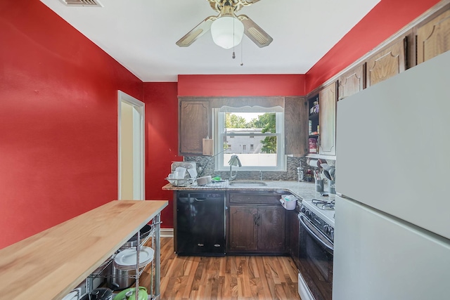 30 Leyden St, Huntington Station, NY 11746 - photo 17