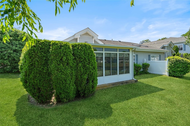 575 Mirror Pond Ct, Moriches, NY 11955 - view of yard featuring a sunroom