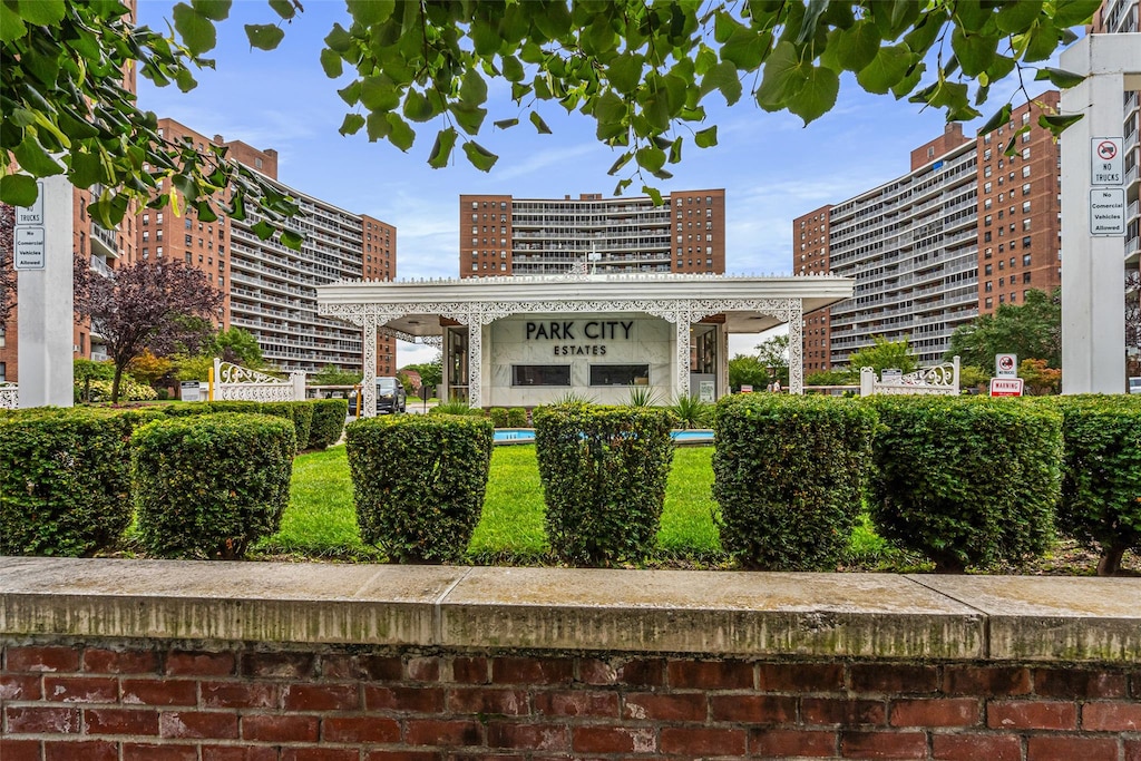 61-15 98th St Unit 15D, Rego Park, NY 11374 - view of property