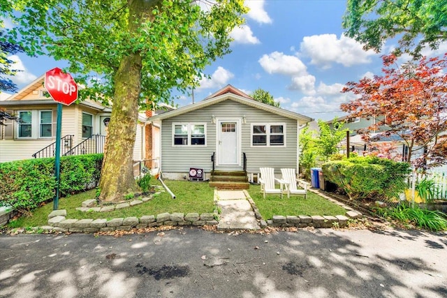 39 Chaffee Ave Unit 39, Bronx, NY 10465 - photo 1