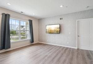1523 Finch Ln, Central Islip, NY 11722 - photo 9