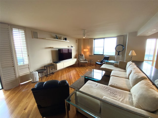 27010 Grand Central Pkwy Unit 24W, Floral Park, NY 11005 - photo 4
