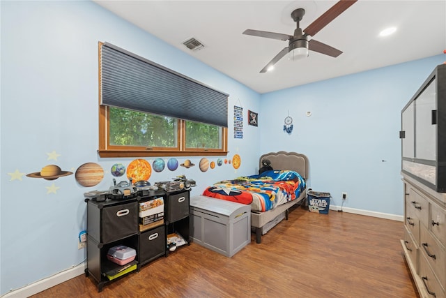 76 Cadman Ave, Babylon, NY 11702 - bedroom featuring wood finished floors, recessed lighting, and a ceiling fan