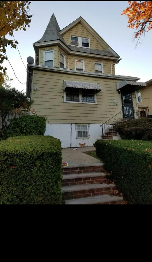 2734 Butler St, Flushing, NY 11369 - photo 1