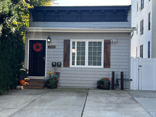 32-29 44th St, Astoria, NY 11103 - photo 1