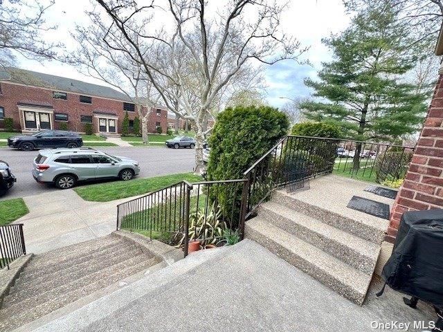 219-36 74th Ave Unit 323A1, Bayside, NY 11364 - view of patio / terrace
