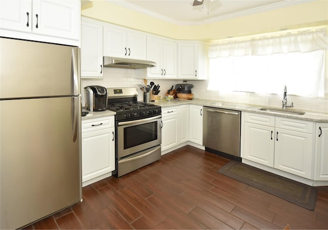 192 Sherman St, Lynbrook, NY 11563 - photo 18