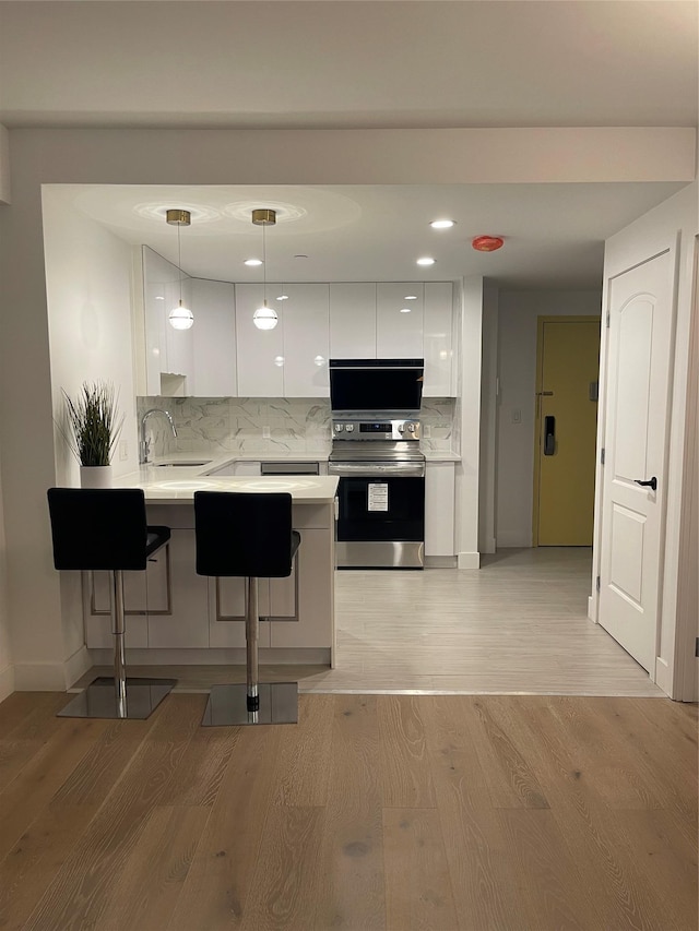5216 Roosevelt Ave Unit 4A, Woodside, NY 11377 - photo 2