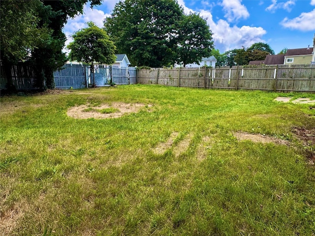 33 Princeton St, Bay Shore, NY 11706 - photo 10