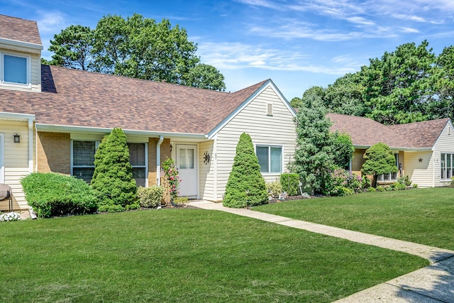 67 Crescent Cir, Holbrook, NY 11741 - photo 1