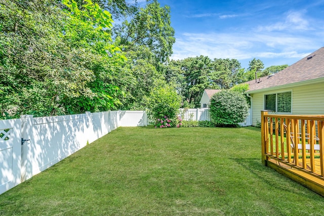 67 Crescent Cir, Holbrook, NY 11741 - photo 22
