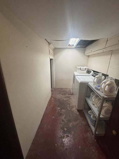 89 Hampton Ave, Albertson, NY 11507 - laundry area featuring washer and clothes dryer