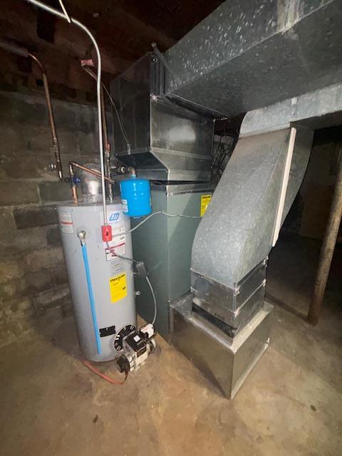 89 Hampton Ave, Albertson, NY 11507 - utilities with gas water heater