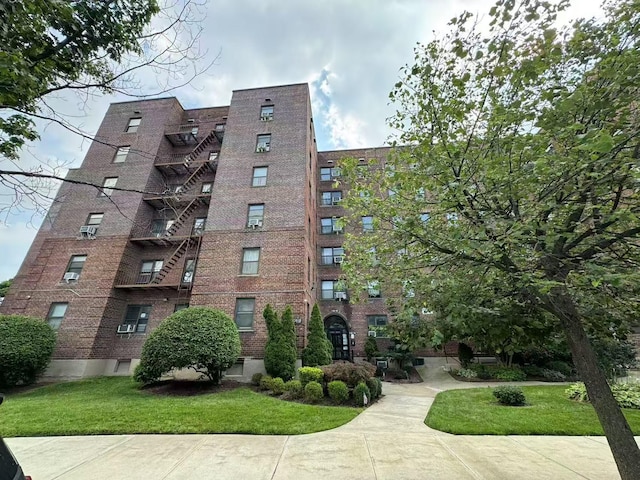 138-18 28th Rd Unit 1F, Flushing, NY 11354 - view of apartment building / complex