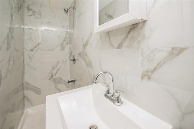 3585 Fish Ave, Bronx, NY 10469 - photo 24