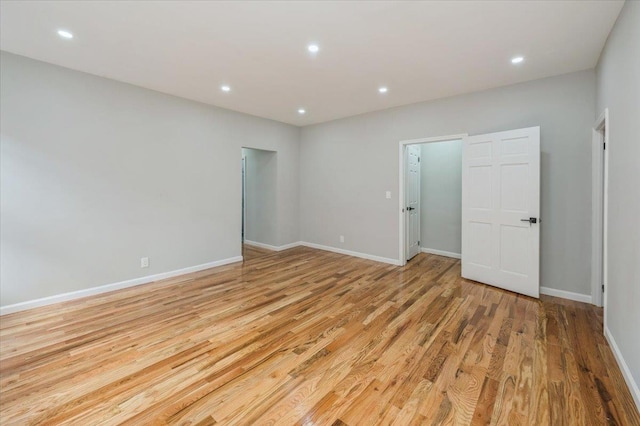 3585 Fish Ave, Bronx, NY 10469 - photo 32