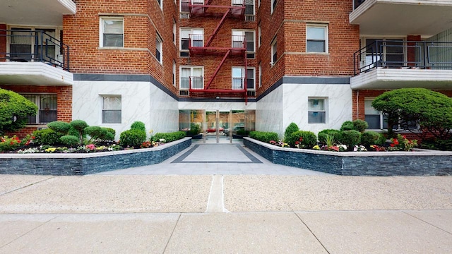 66-15 Thornton Pl Unit 6S, Rego Park, NY 11374 - view of property