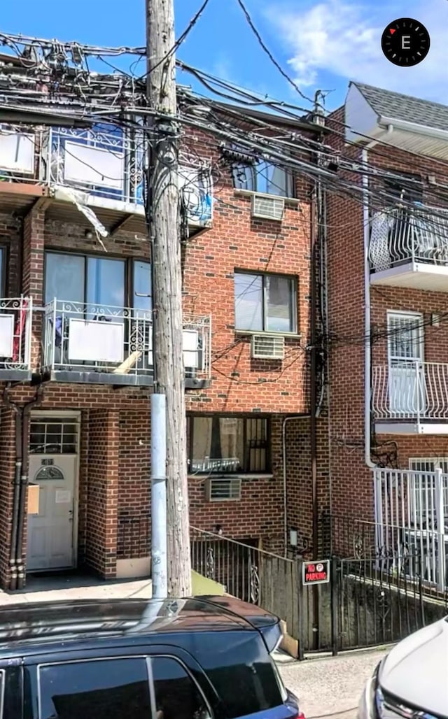 58-39 Waldron St, Corona, NY 11368 - photo 1