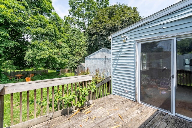 17 Henmond Blvd, Poughkeepsie, NY 12603 - photo 20