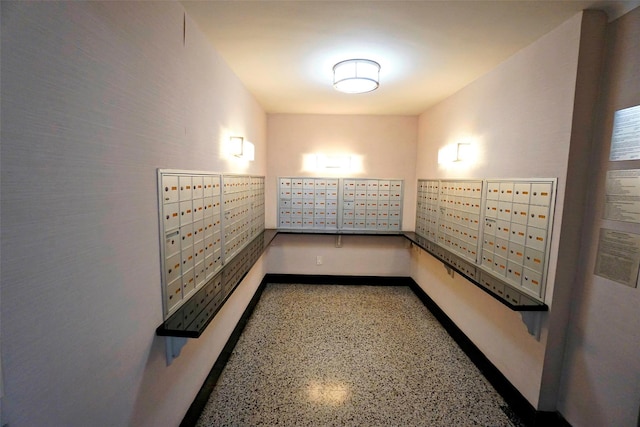 7281 113th St Unit 5F, Forest Hills, NY 11375 - view of home's community with mail area