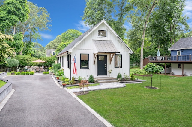 117 Beach Rd, Wading River, NY 11792 - photo 2