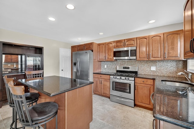 230 Huntington Ave, Bronx, NY 10465 - photo 9