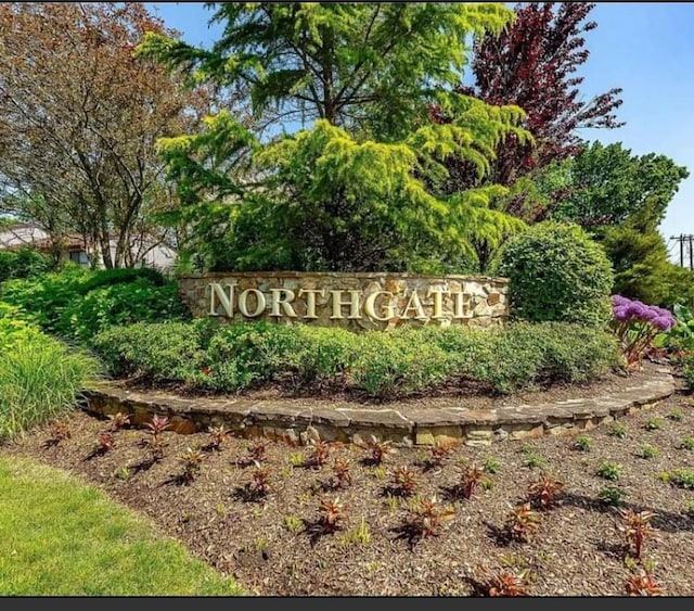 38 Northgate Cres, Melville, NY 11747 - photo 1
