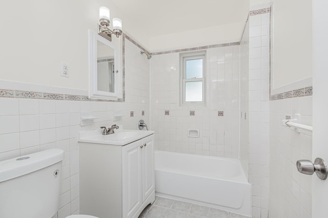 2731 Laconia Ave, Bronx, NY 10469 - photo 17