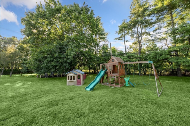 8 Caramel Ct, Commack, NY 11725 - photo 40
