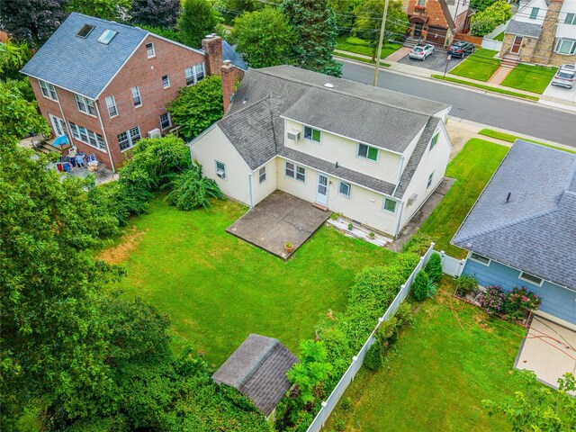 60 Jayson Ave, Great Neck, NY 11021 - photo 3