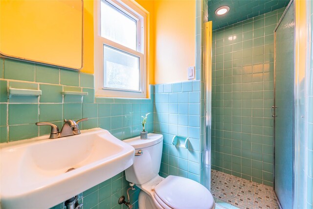 60 Jayson Ave, Great Neck, NY 11021 - photo 17