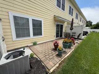 907 Emily Dr, Patchogue, NY 11772 - photo 20