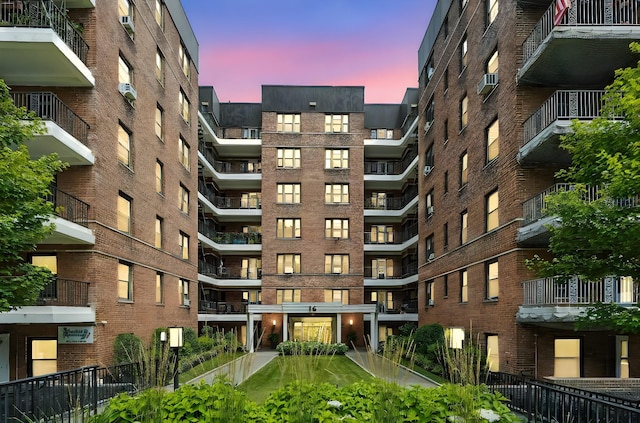 16 N Broadway Unit 3A, White Plains, NY 10601 - photo 19