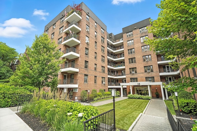 16 N Broadway Unit 3A, White Plains, NY 10601 - photo 22