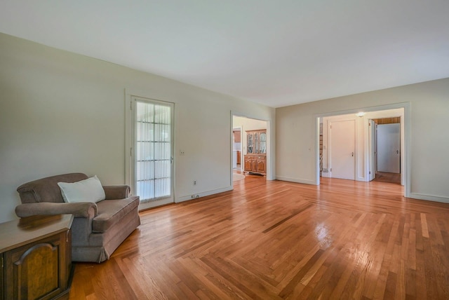 40 Maple Ave, Bay Shore, NY 11706 - photo 11