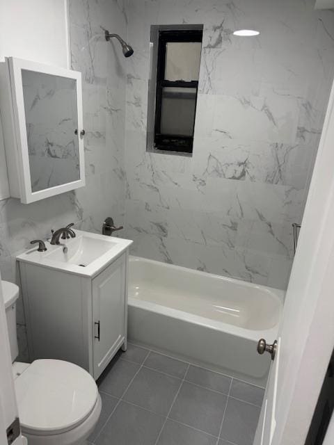 44-05 Macnish St Unit 1E, Elmhurst, NY 11373 - photo 6