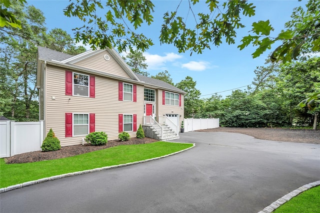655 Whiskey Rd, Ridge, NY 11961 - photo 3