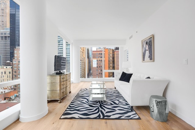 325 Lexington Ave Unit 11B, New York Manhattan, NY 10016 - photo 1