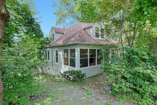 681 Sherman Ave, Thornwood, NY 10594 - photo 2