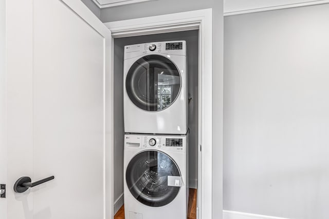 22 N Maryland Ave, Port Washington, NY 11050 - photo 18