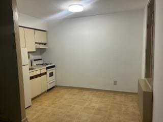 504 Merrick Rd Unit 4A, Lynbrook, NY 11563 - photo 10