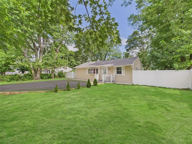 142 Suffolk Ave, Brentwood, NY 11717 - photo 2