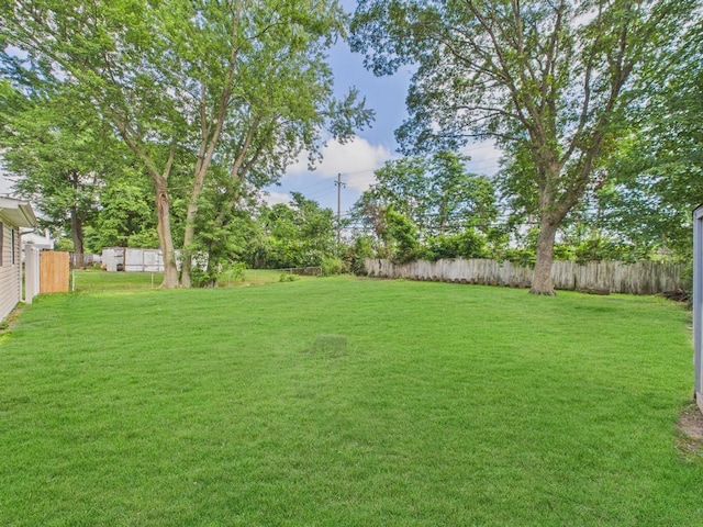 142 Suffolk Ave, Brentwood, NY 11717 - photo 6