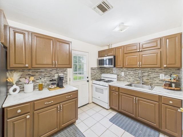 142 Suffolk Ave, Brentwood, NY 11717 - photo 19